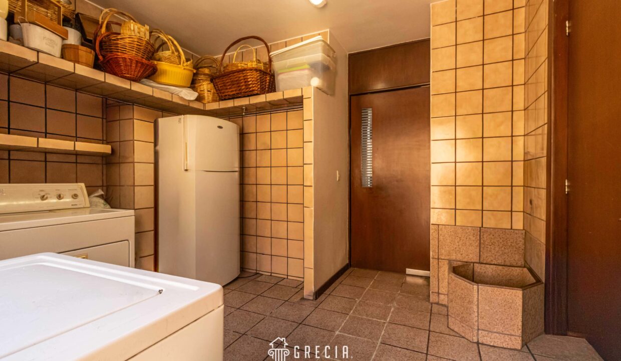 casa_venta_colinas de san javier-guadalajara (10)