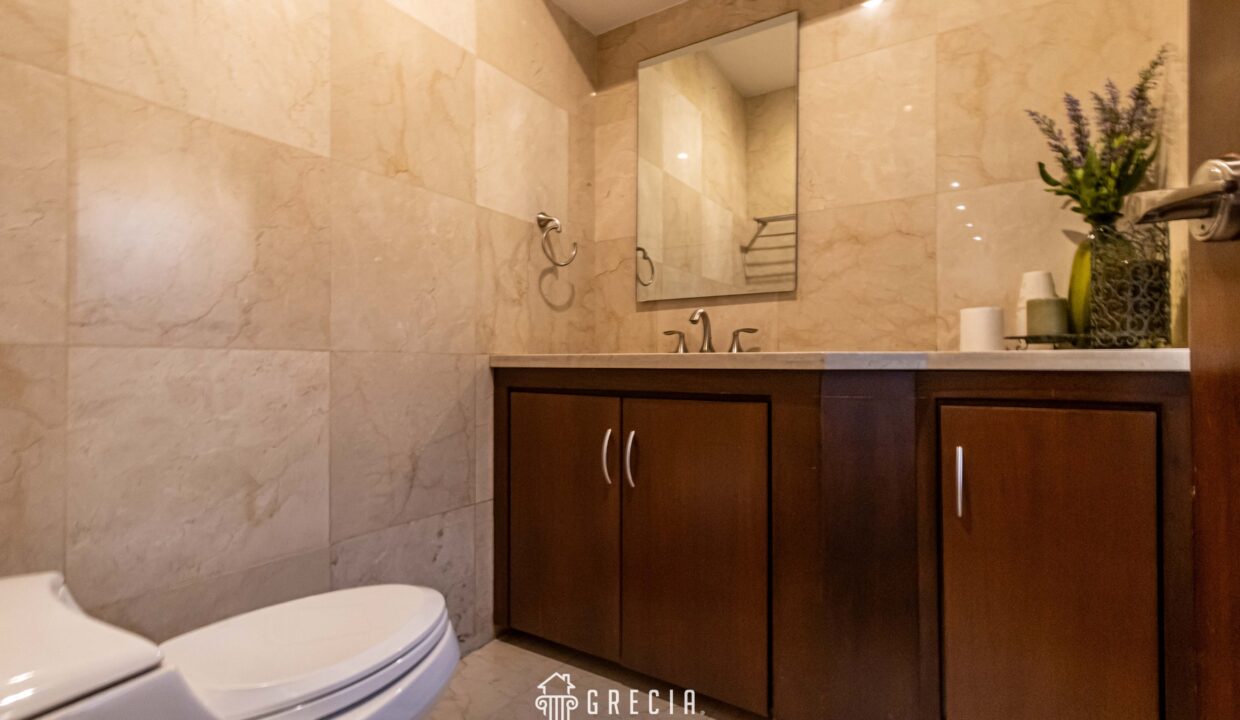 casa_venta_colinas de san javier-guadalajara (5)