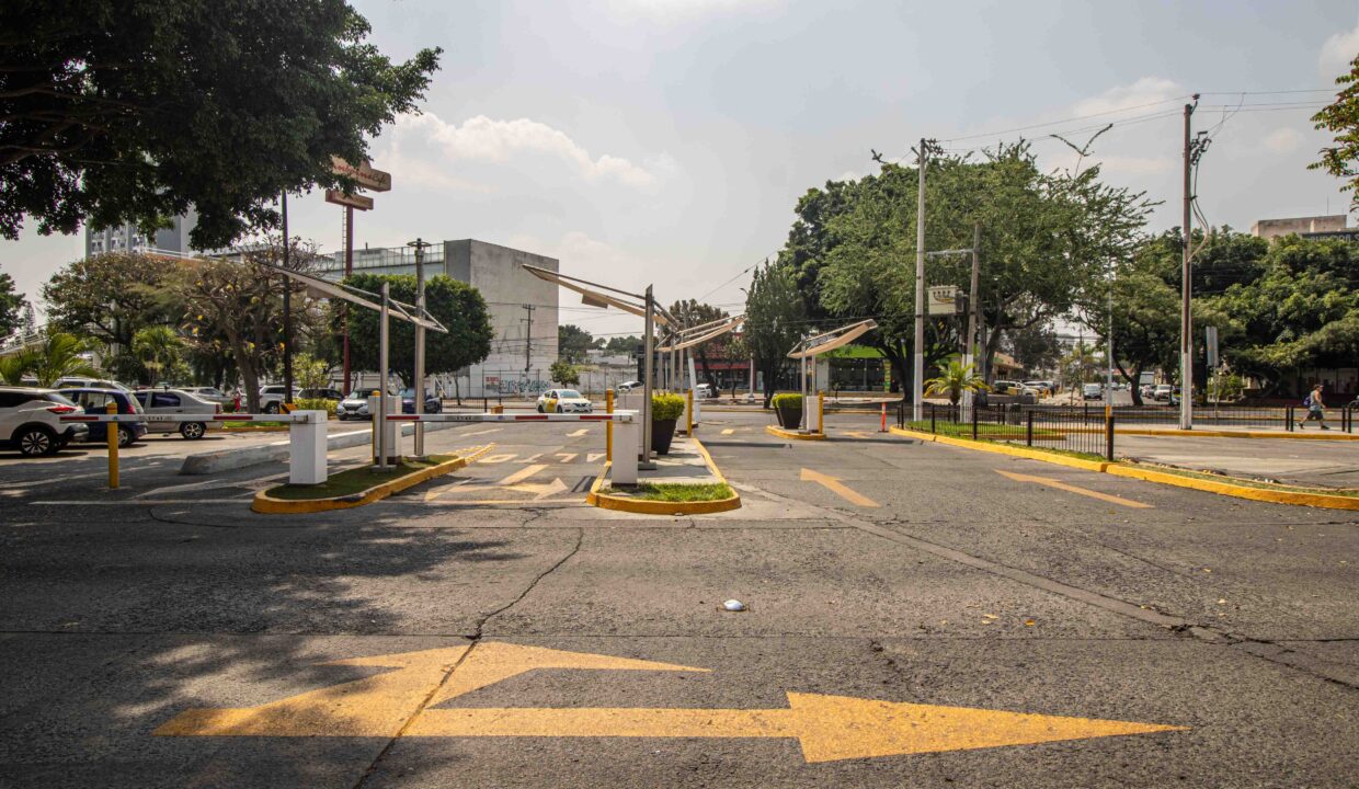 local_renta_plaza del sol-guadalajara (16)