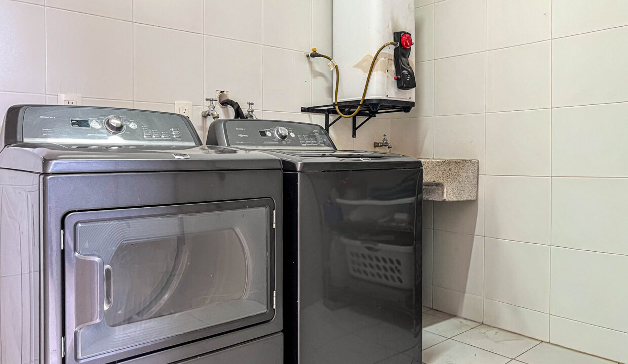 casa_venta_punto sur-los gavilanes (13)