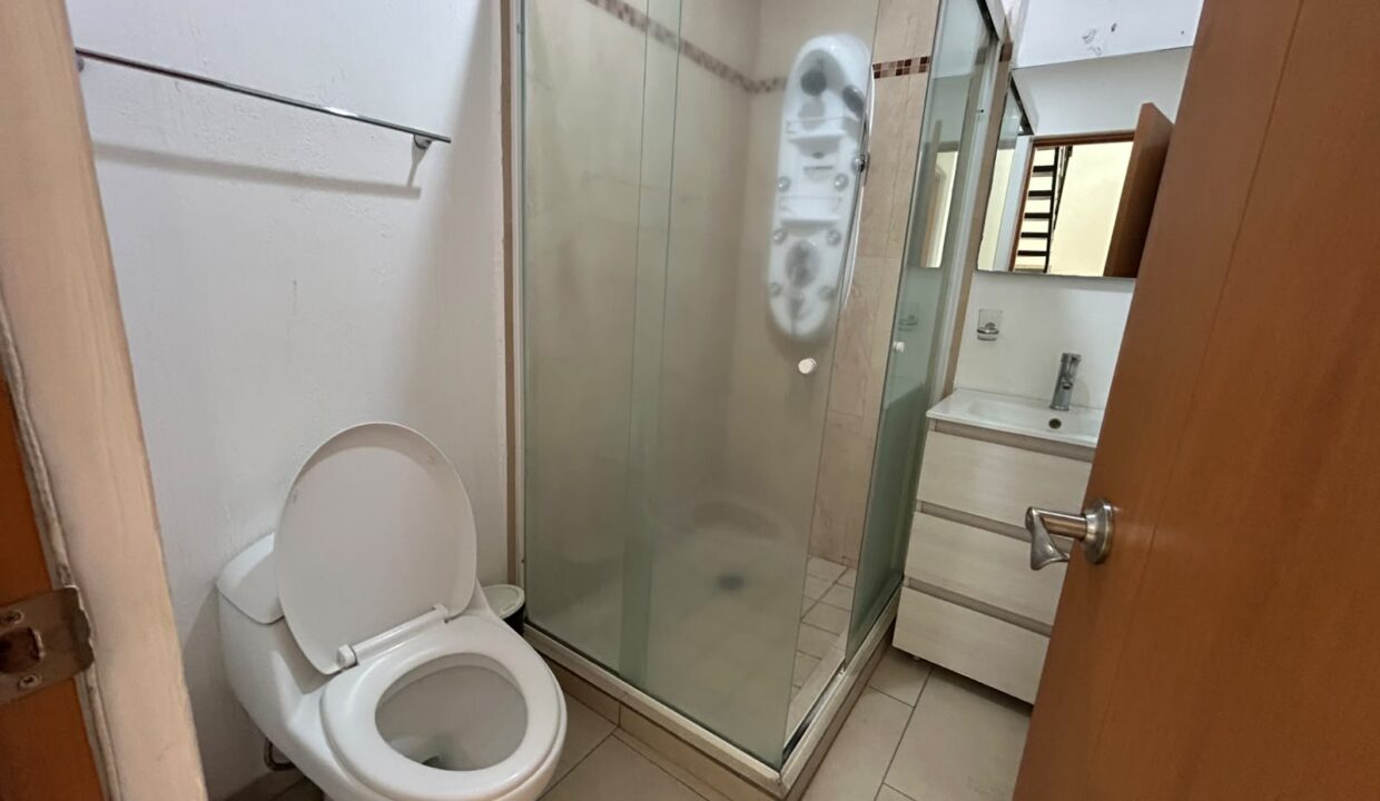 jjj