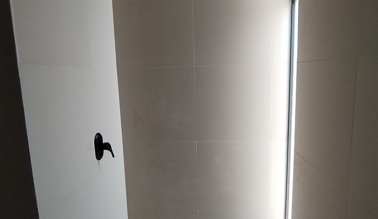 1001314195