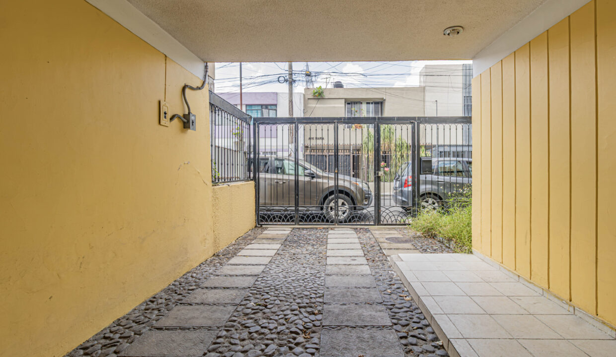 casa-venta-callejon don bosco-zapopan (28)