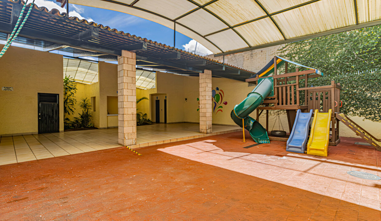 local-venta-jardines del sauz-guadalajara (2)-2